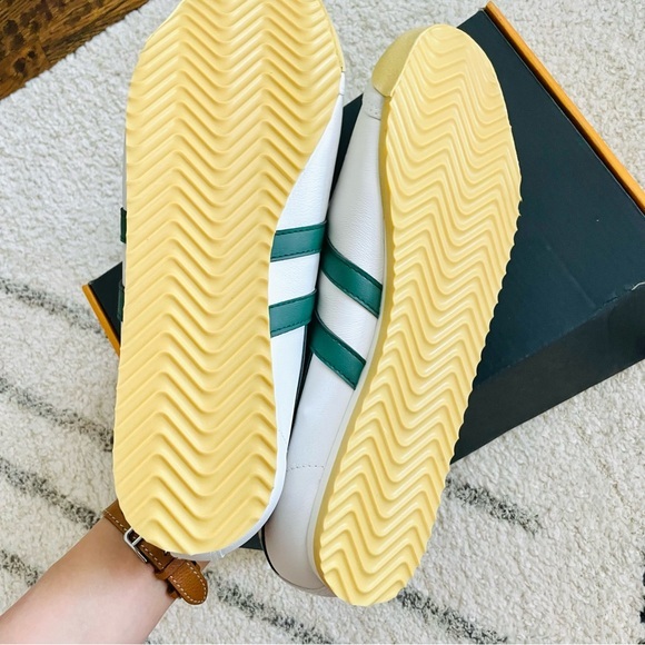 Gola Women’s Race Leather Sneaker Sz9 - Picture 4 of 6